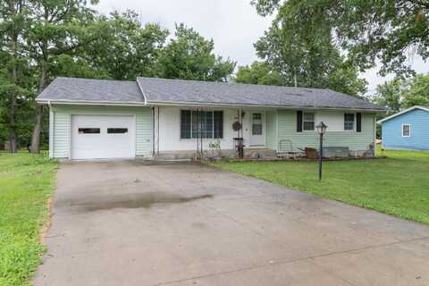720 St Charles St., Moberly, MO 65270