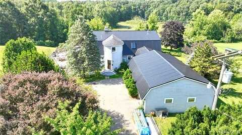 2499 Jossman Road, Holly, MI 48442