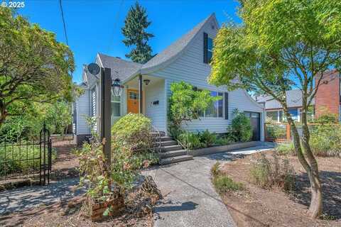 5264 N AMHERST ST, Portland, OR 97203