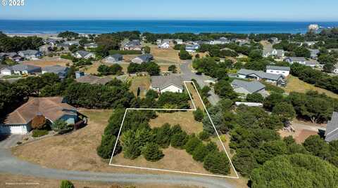 Grant PL, Bandon, OR 97411