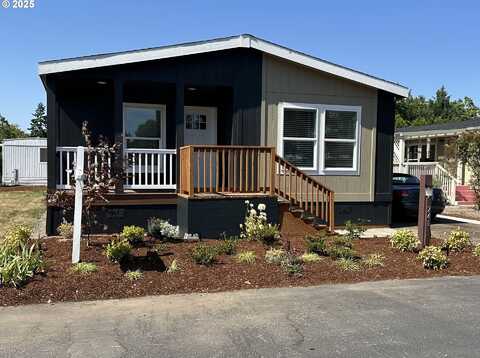 1400 CANDLELIGHT DR, Eugene, OR 97402