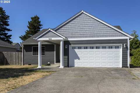 1565 8TH AVE, Hammond, OR 97121