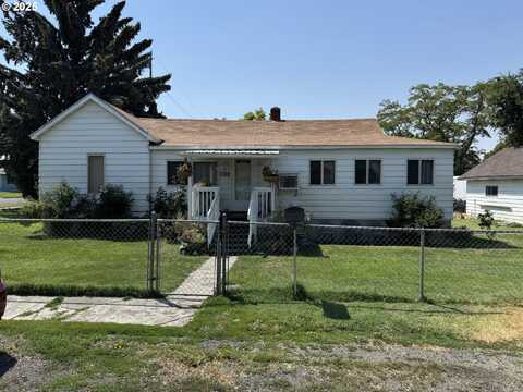 1322 CHESTNUT ST, Milton Freewater, OR 97862