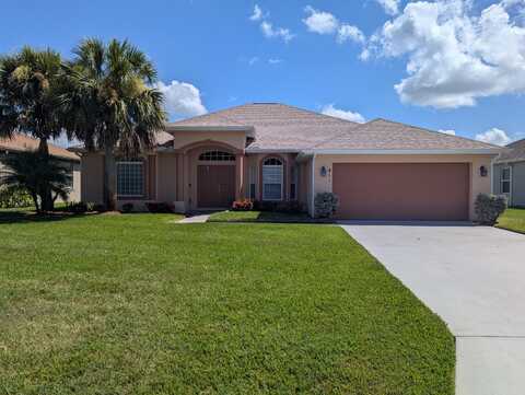 411 SW Vista Lake Drive, Port Saint Lucie, FL 34953
