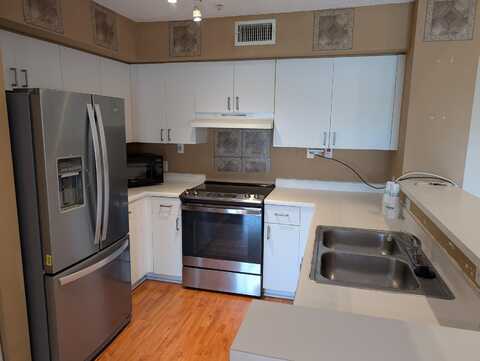 7824 Sonoma Springs 306 Circle, Lake Worth, FL 33463
