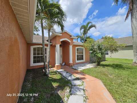 242 SW Janice Avenue, Port Saint Lucie, FL 34953