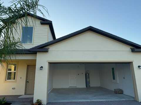 664 Carlyle Way, Fort Pierce, FL 34947