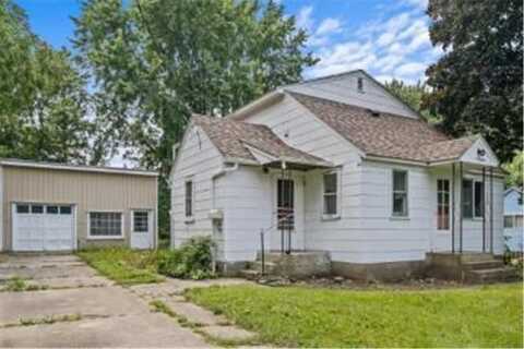 2114 5th Avenue NE, Austin, MN 55912