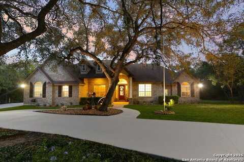 813 County Road 375, San Antonio, TX 78253