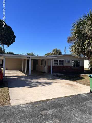 221 Madison Avenue, Cape Canaveral, FL 32920