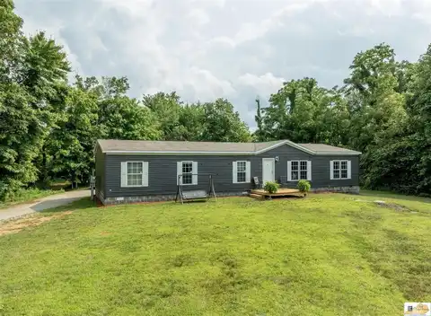 136 Martin Cemetery Road, Beaumont, KY 42124