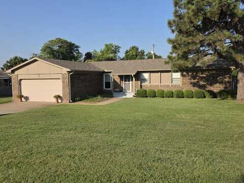 7 Renfrew, Winfield, KS 67156