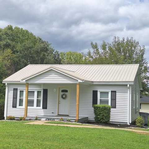 2022 Ridge Street, South Boston, VA 24592