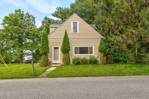 694 Fox Lane, Waterloo, WI 53594