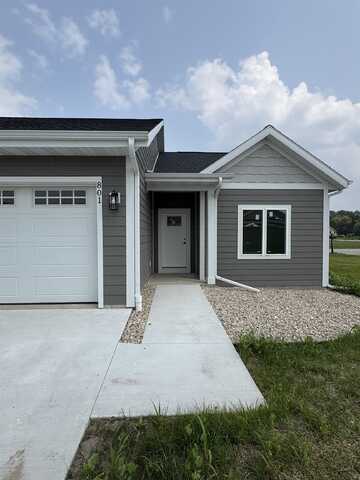 801 Vineyard Court, Cambridge, WI 53523