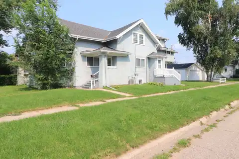 875 Blaine Avenue, Janesville, WI 53545