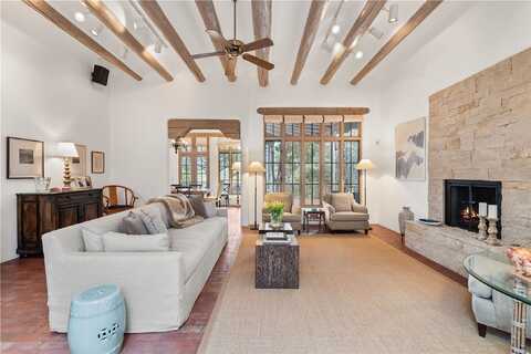 44 Sangre De Cristo, Santa Fe, NM 87506
