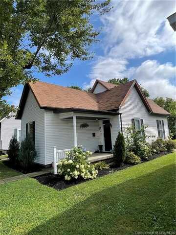 147 N Washington Street, Scottsburg, IN 47170