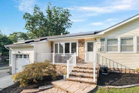537 ridgewood Dr, Northfield, NJ 08225