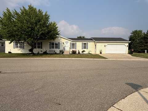 7390 Curry St, Caledonia, MI 49316