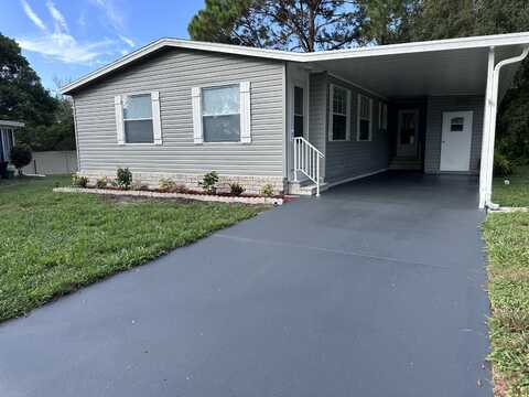 823 Water Ridge Drive, Debary, FL 32713