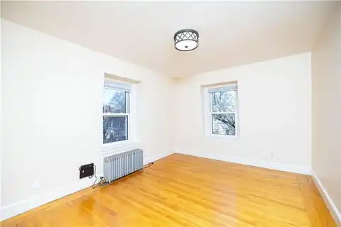 322 Broadway, Providence, RI 02909
