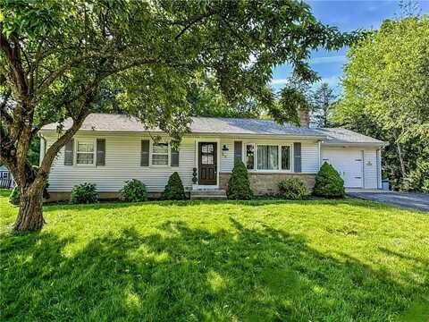 65 Bayberry Lane, East Greenwich, RI 02818