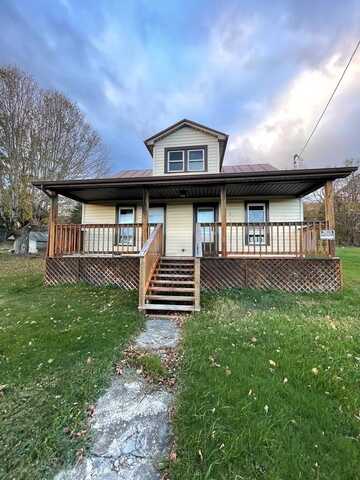 16738 Highlands Pkwy, Whitetop, VA 24292