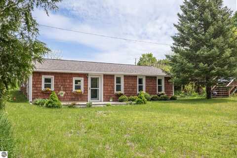 7018 Cedar Run Road, Traverse City, MI 49684