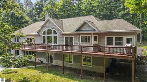 4955 Truax Lake Road, Williamsburg, MI 49690