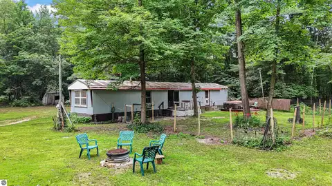 4601 Betsie River Road, Interlochen, MI 49643