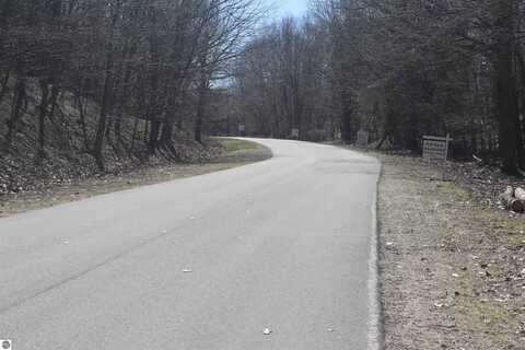 Lot 20 Crystal View Commons, Beulah, MI 49617