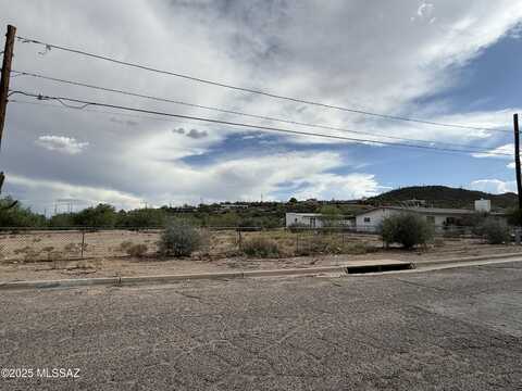 3902 S Mission Road, Tucson, AZ 85746