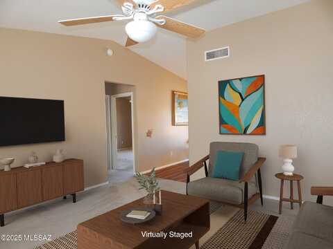 8766 N Golden Moon Way, Tucson, AZ 85743