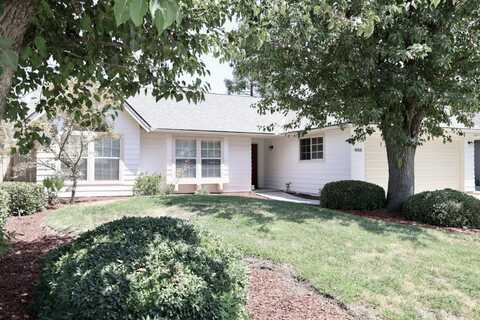 444 N Tommy Street, Visalia, CA 93291