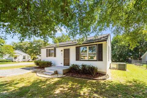 93 W Hamer Street, Coats, NC 27521