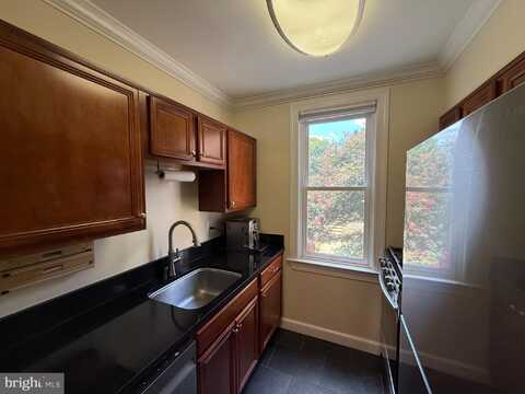 922 S WASHINGTON STREET, ALEXANDRIA, VA 22314