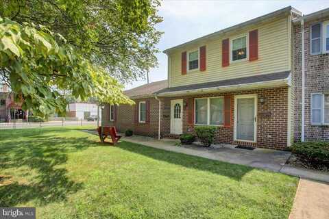 521 W KING STREET, SHIPPENSBURG, PA 17257