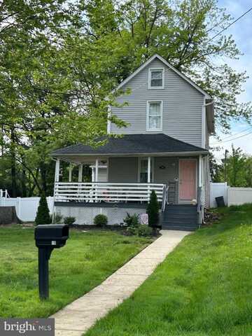 10 ASHLAND AVENUE, BARRINGTON, NJ 08007