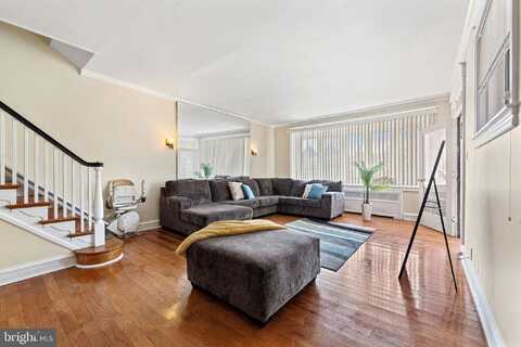 805 YEADON AVENUE, LANSDOWNE, PA 19050