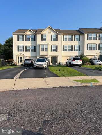 2702 ORCHARD VIEW ROAD, READING, PA 19606