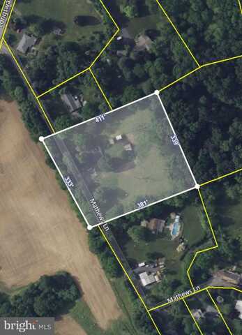 3351 MATHEWS LANE, ALBURTIS, PA 18011