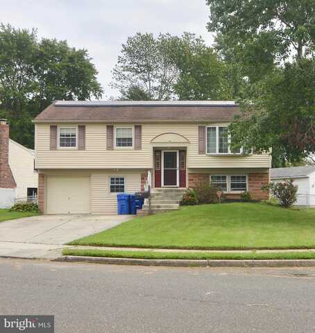 7 CALDWELL AVENUE, MARLTON, NJ 08053