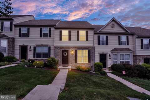 2756 SEABISCUIT STREET, YORK, PA 17402