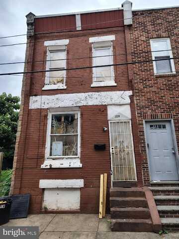2220 N CHADWICK STREET, PHILADELPHIA, PA 19132