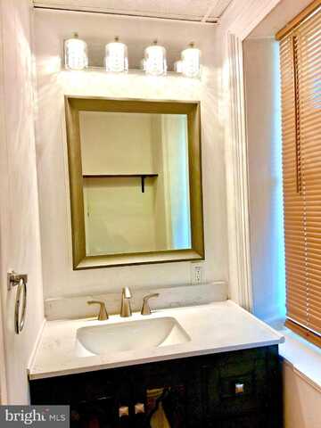 2553 W LINCOLN WAY WEST W, CHAMBERSBURG, PA 17202