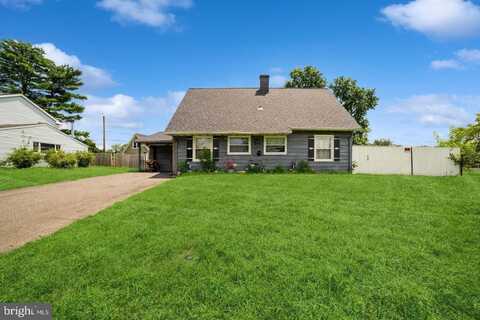 80 BROOKLAWN DRIVE, WILLINGBORO, NJ 08046
