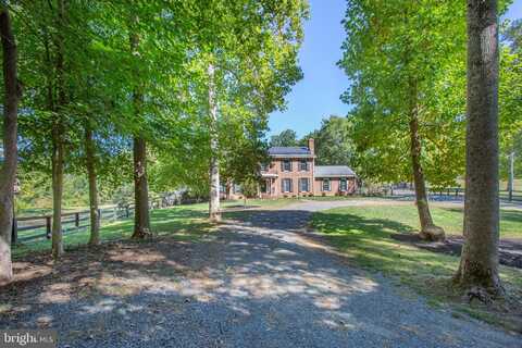 1000 QUEEN ANNE DRIVE, FREDERICKSBURG, VA 22406