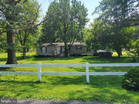 1877 RED HILL ROAD, ELVERSON, PA 19520