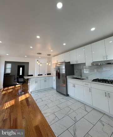 528 E CHELTENHAM AVENUE, PHILADELPHIA, PA 19120